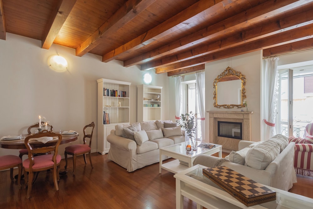 Apartment (2 Bedrooms)