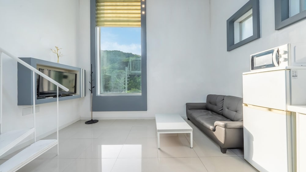 Basic Room, 1 Bedroom (Room VILLA F)
