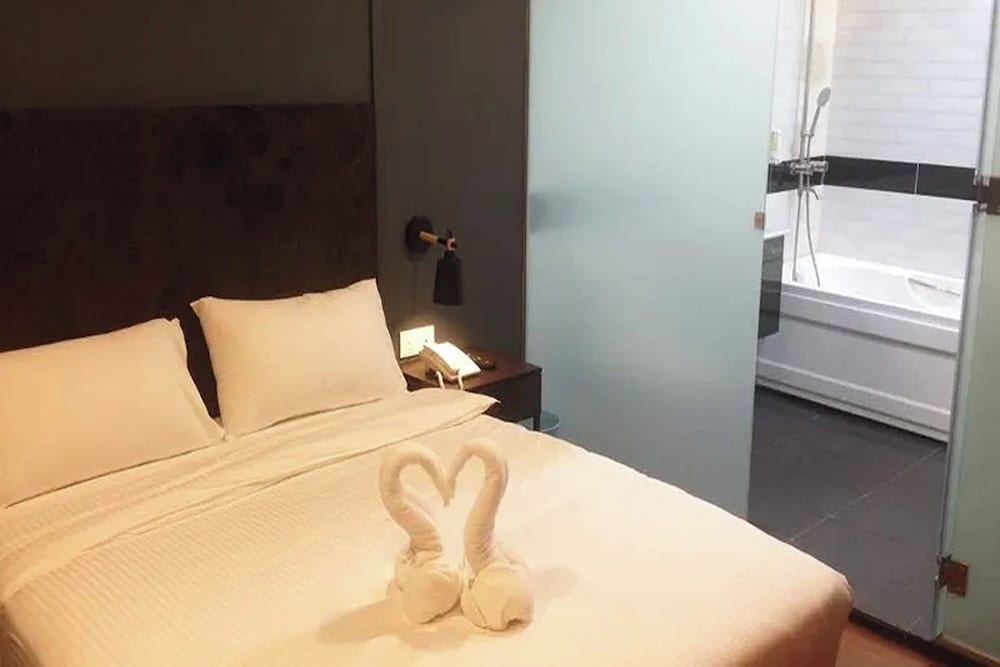 Executive Room, 1 Queen Bed photo 2