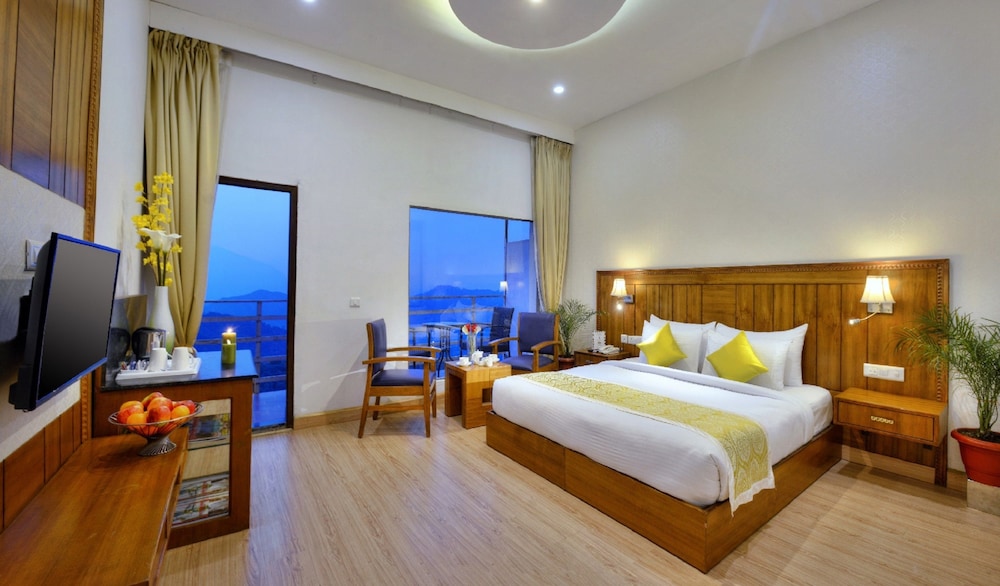 Valley View Room