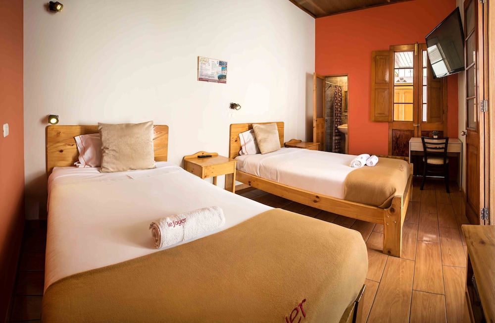 Standard Twin Room, Courtyard View photo 2