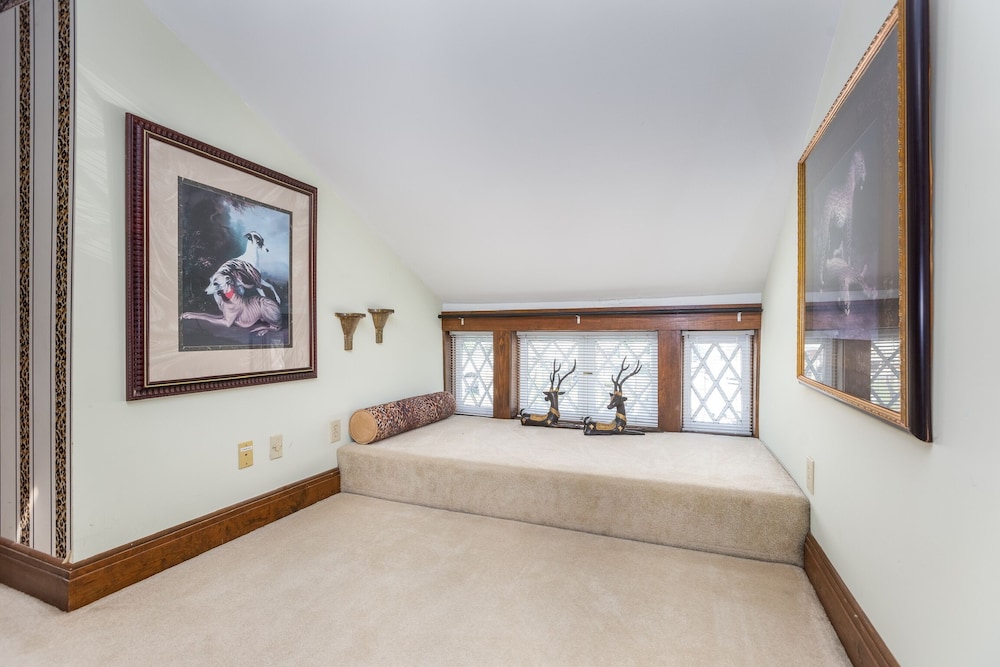 Piedmont Suite photo 2