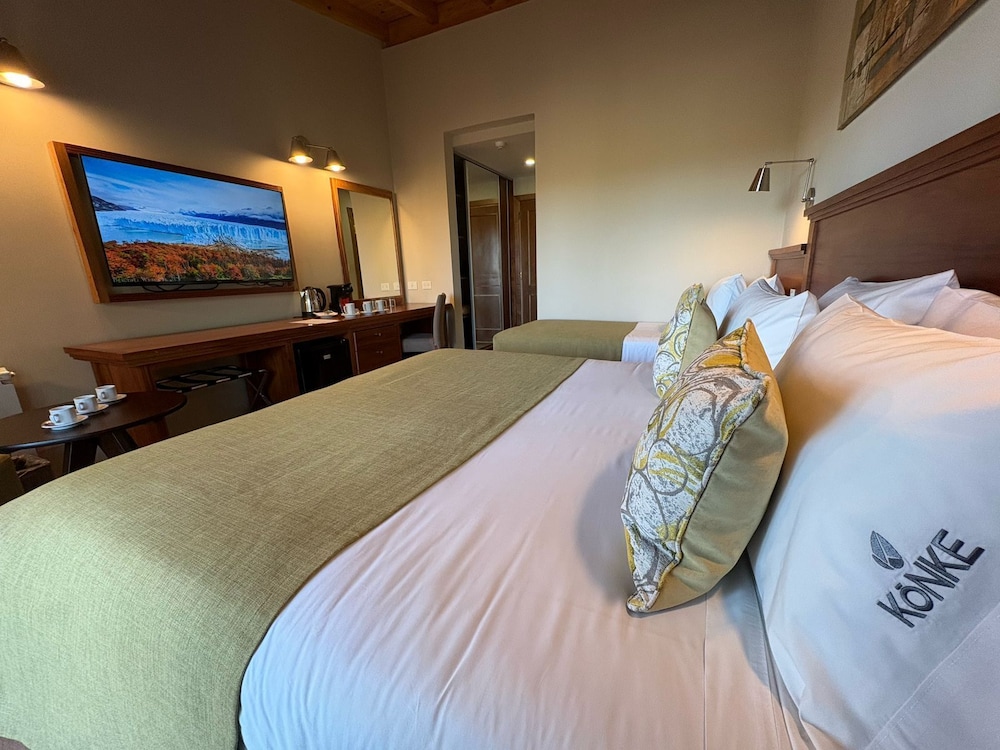 Deluxe Triple Room photo 2
