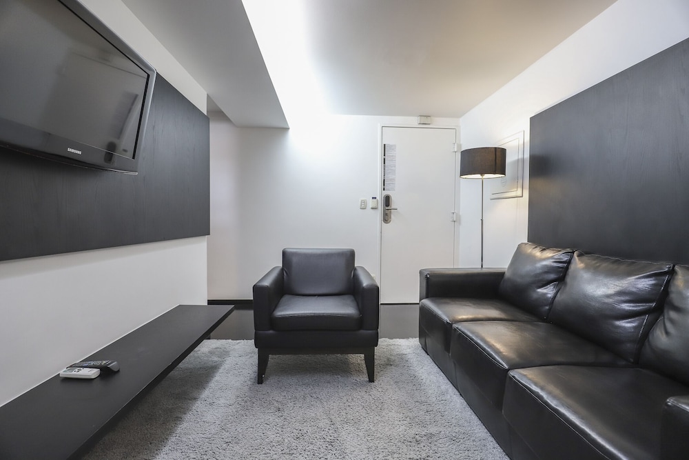 Deluxe Suite, 1 Double Bed - Photo 5