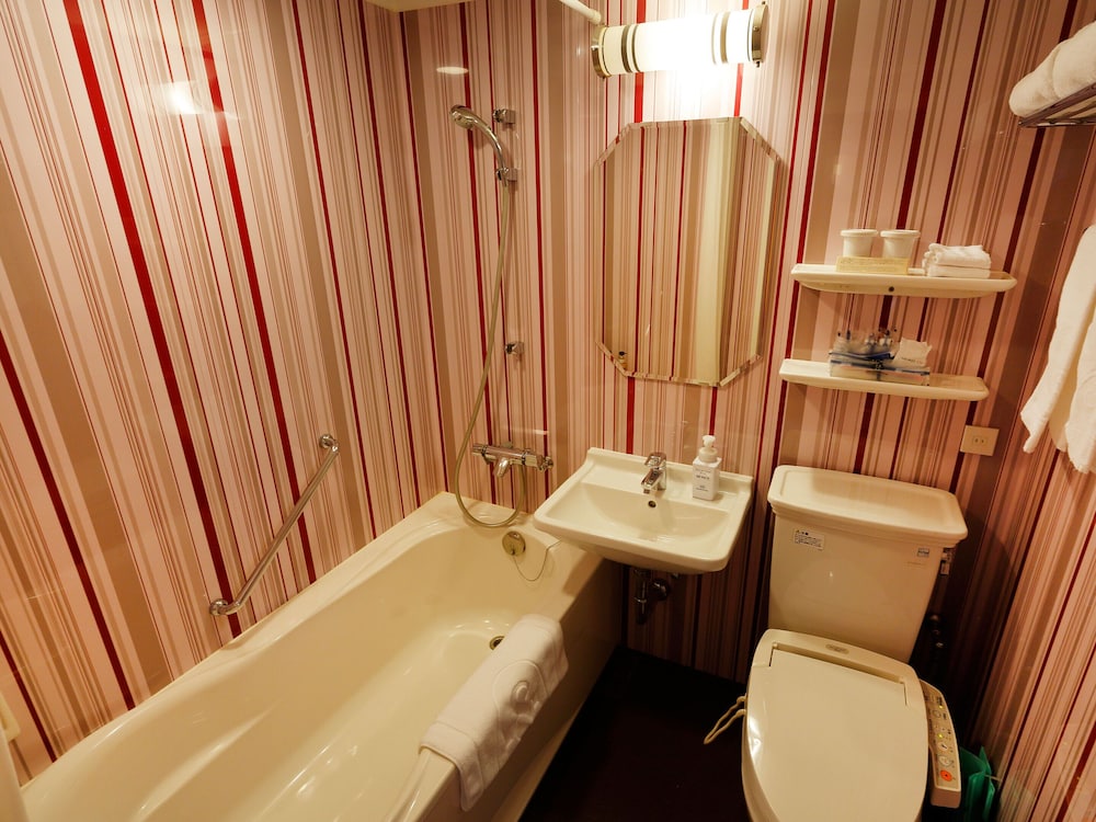 Superior Triple Room 26sq m, Non Smoking - Photo 8