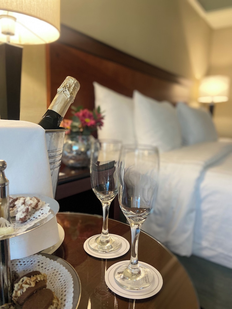 Executive Room, 1 King Bed photo 3
