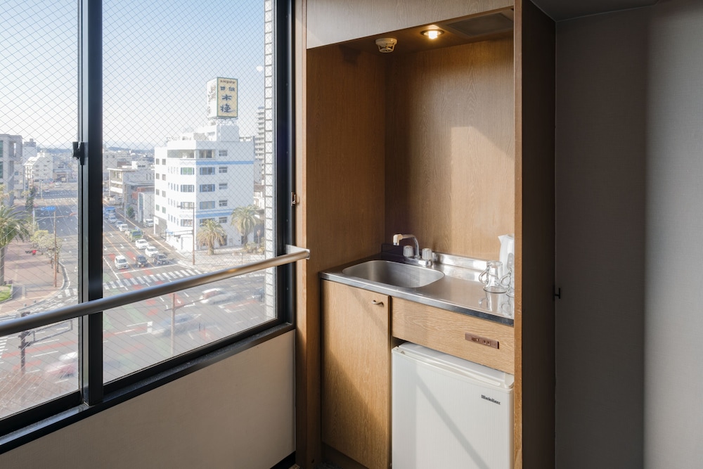 Standard Room (1 Double Bed) - Non-Smoking - Cleaning Fee Extra - Photo 7