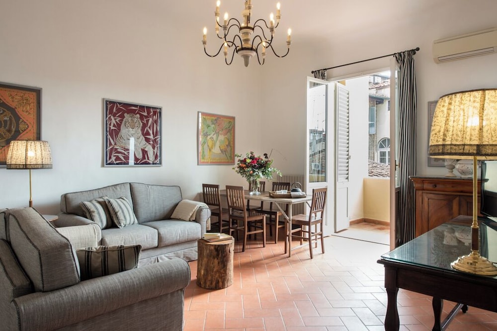 Panoramic Apartment
