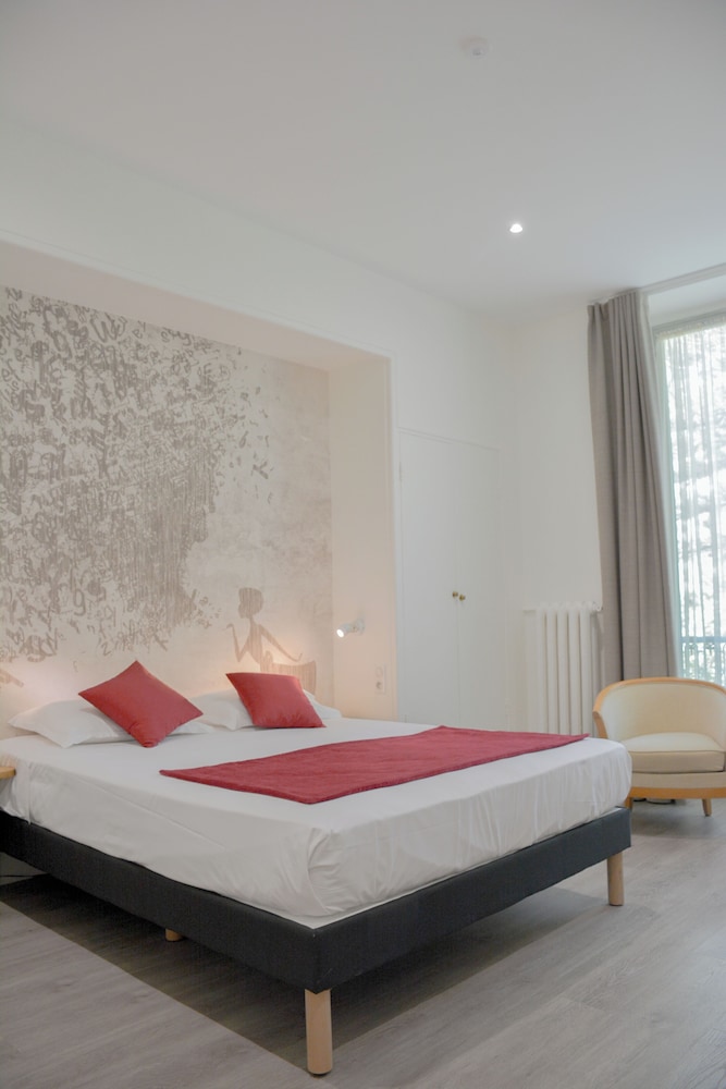 Superior Triple Room - Photo 8