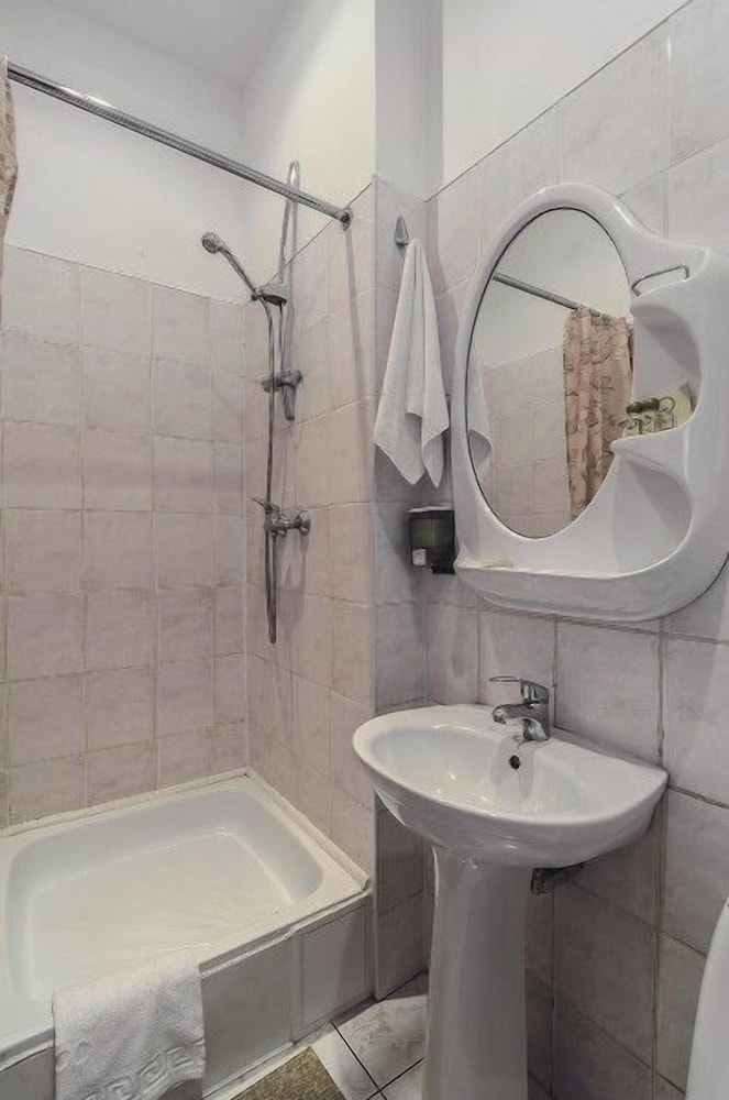 Standard Double Room photo 3