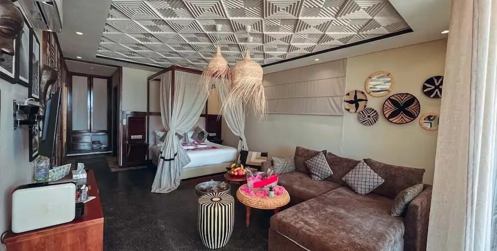 Panoramic Double or Twin Room photo 3