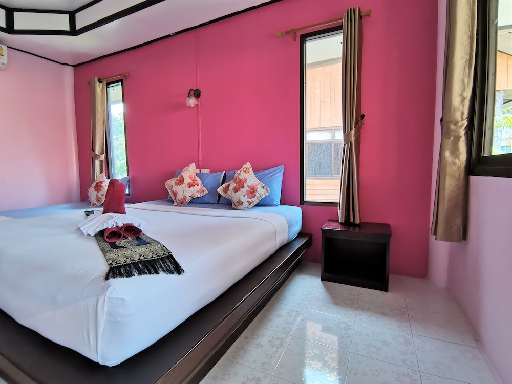 Standard Triple Room photo 2