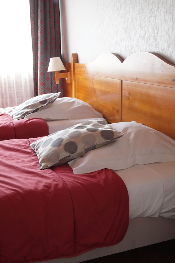 Twin Room, 2 Twin Beds photo 3