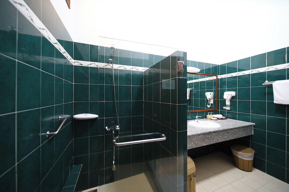 Premium Twin Room, Garden View - Photo 6