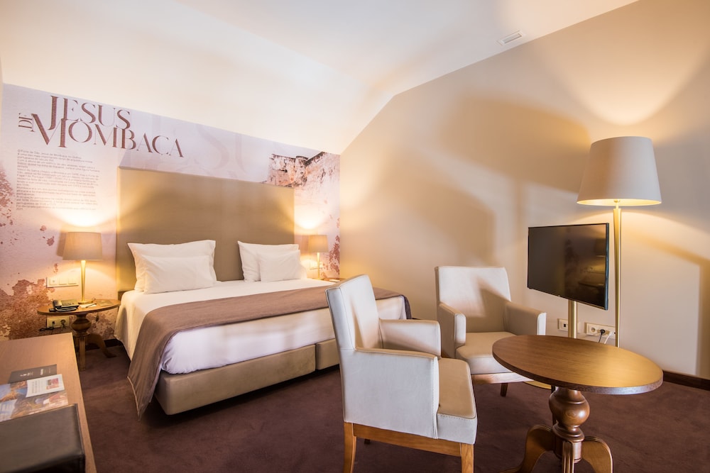 Junior Suite (Mezzanine) - Photo 3