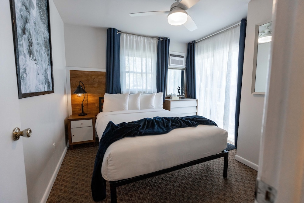 Suite, Balcony photo 3
