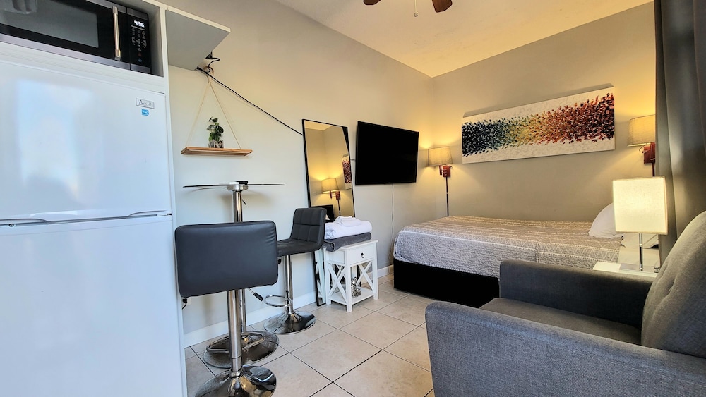 Basic Room, Accessible, Non Smoking photo 2