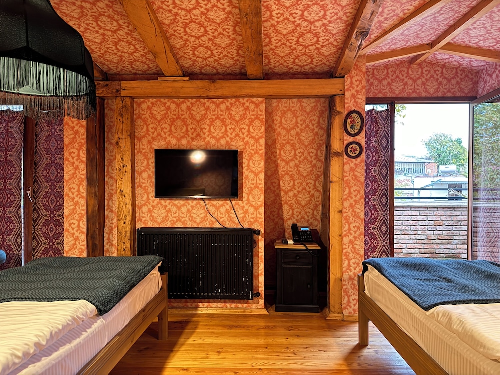 Deluxe Quadruple Room photo 2