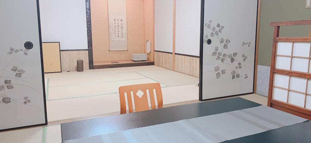 Deluxe Japanese Style Room photo 1