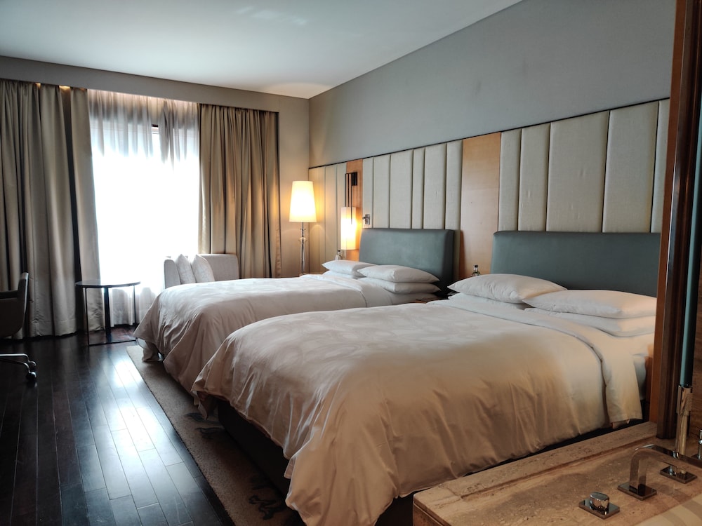 Club Room, 2 Twin Beds