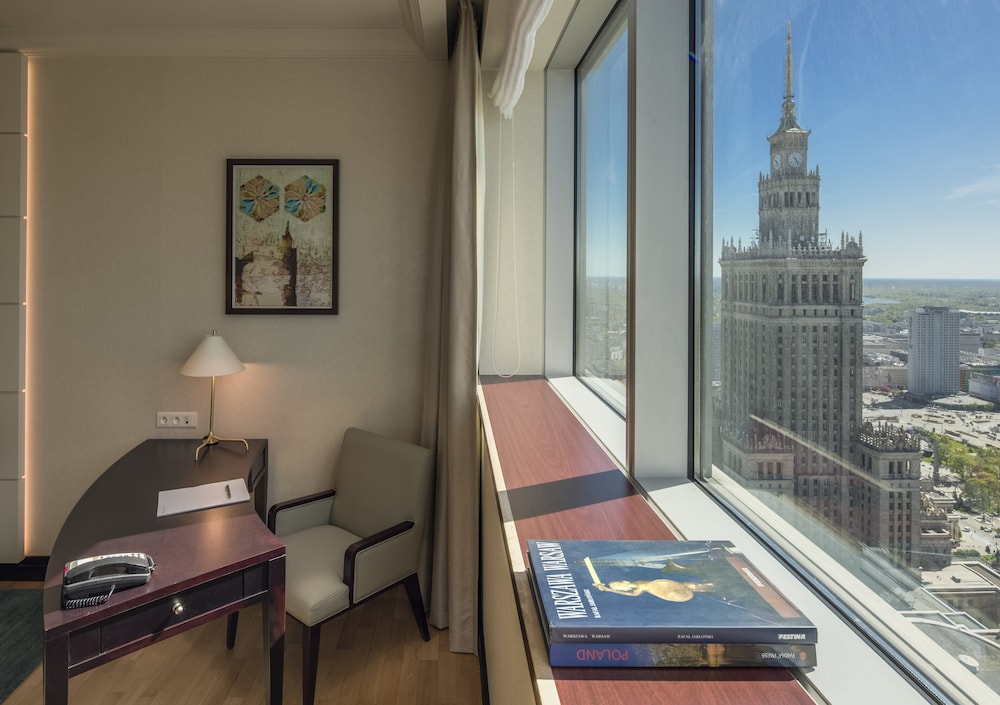 Suite, 1 Bedroom, Club Lounge Access - Photo 1