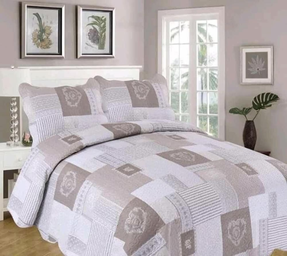 Quadruple Room, Vineyard View photo 2