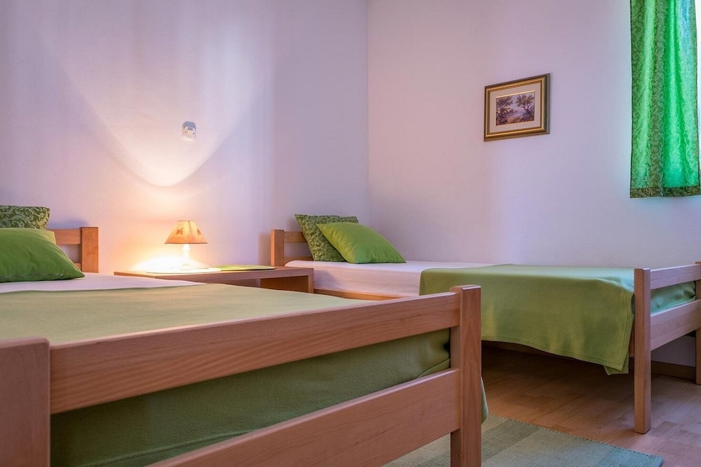 Apartment (Brane - 100m from the beach - A1 Ana ) photo 2