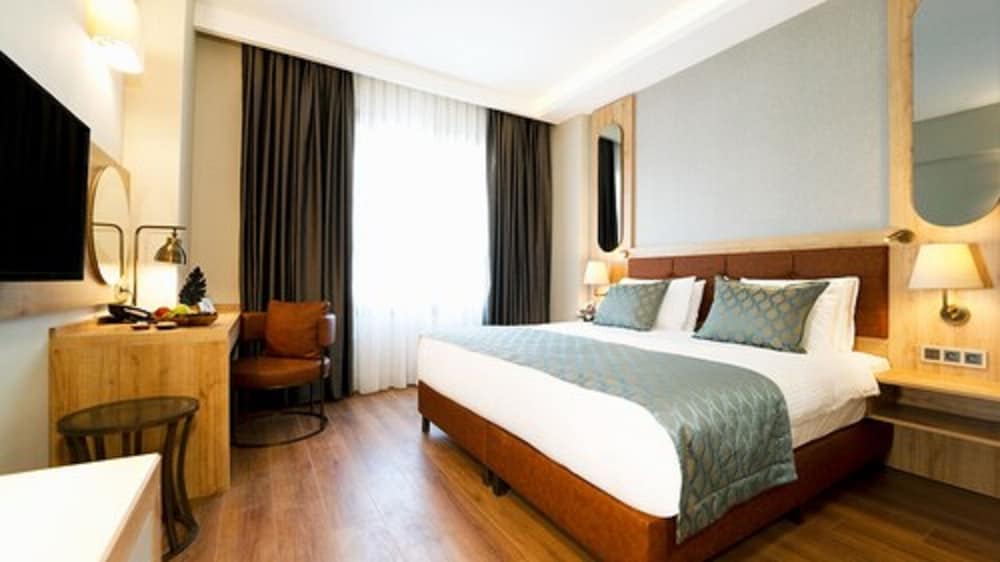Standard Double Room photo 3
