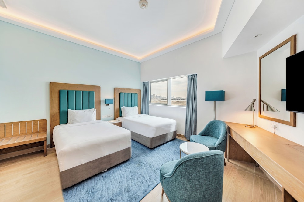 Standard Double or Twin Room, City View photo 1