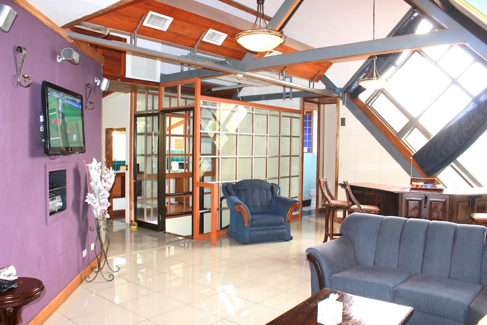 Penthouse, 2 Bedrooms photo 1
