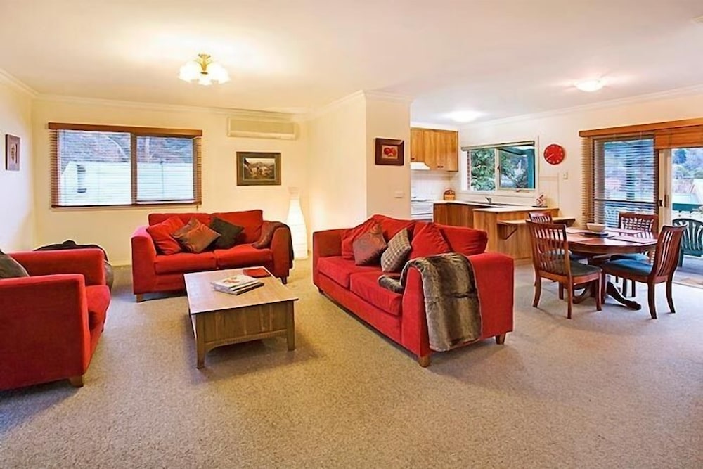 Holiday Home photo 3