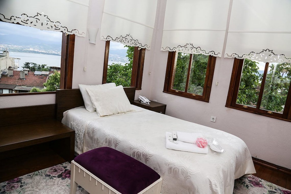 Habitación Individual Básica
