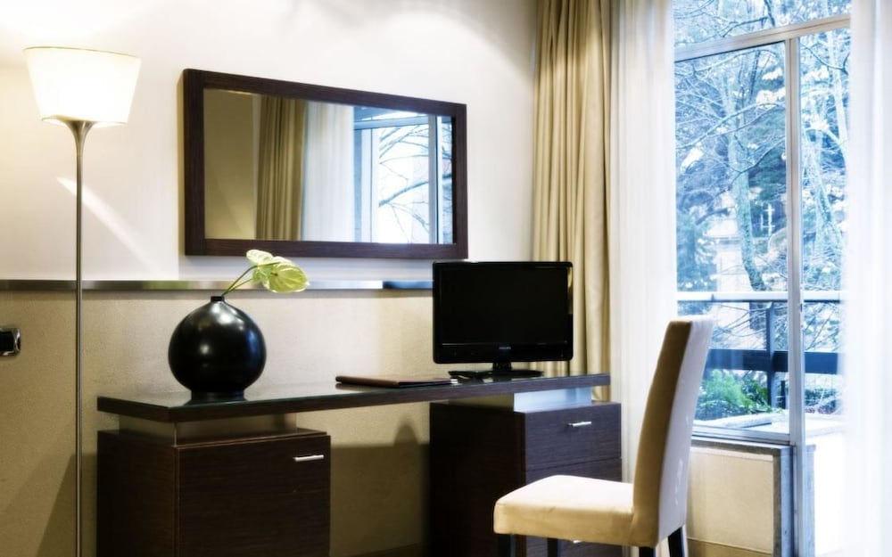 Classic Triple Room - Photo 7