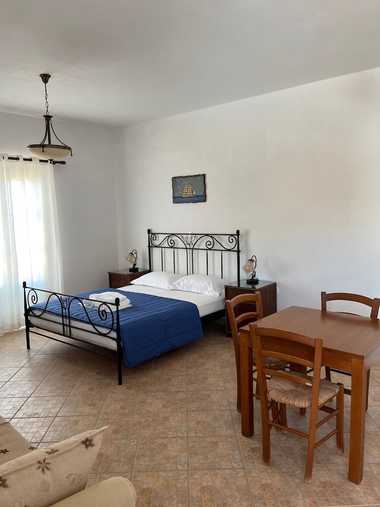 Basic Double Room