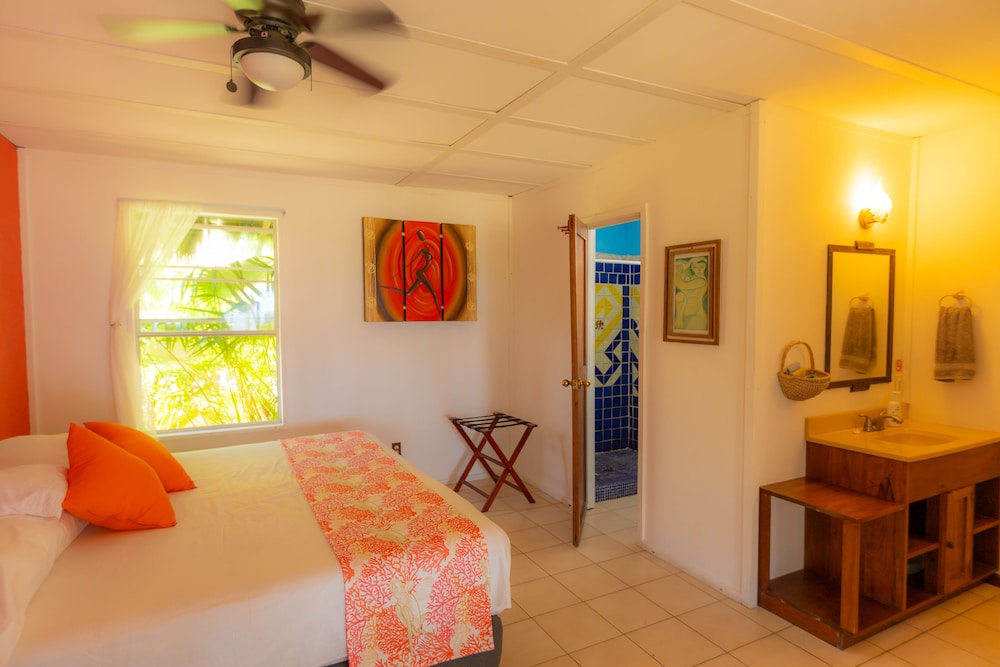 Room, 1 King Bed, Patio, Ocean View