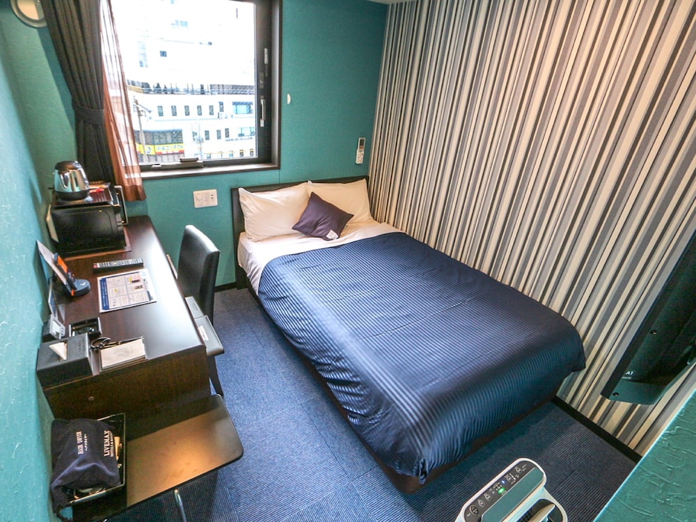 Single Room, Non Smoking - Photo 1