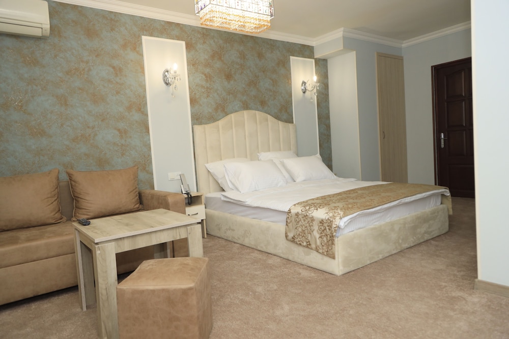 Luxury Room
