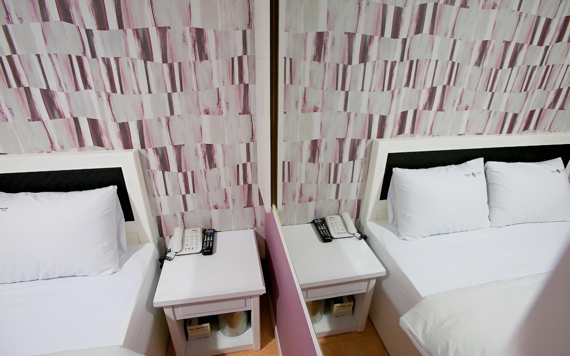 Room (Couple PC B (24 hours no hard premium)