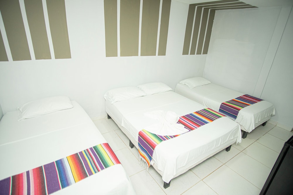 Family Room - Photo 11