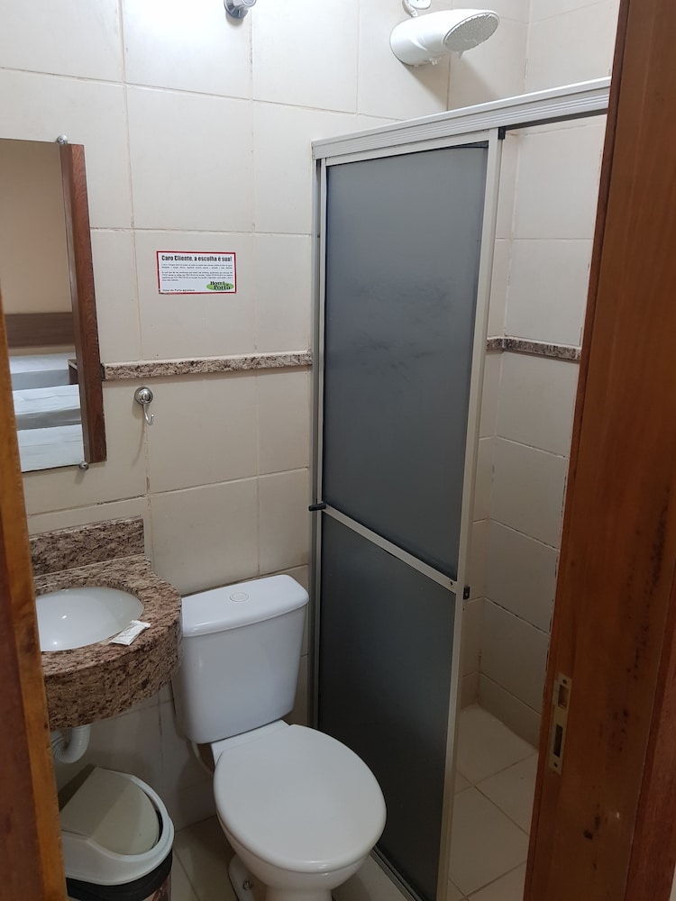 Standard Triple Room photo 3