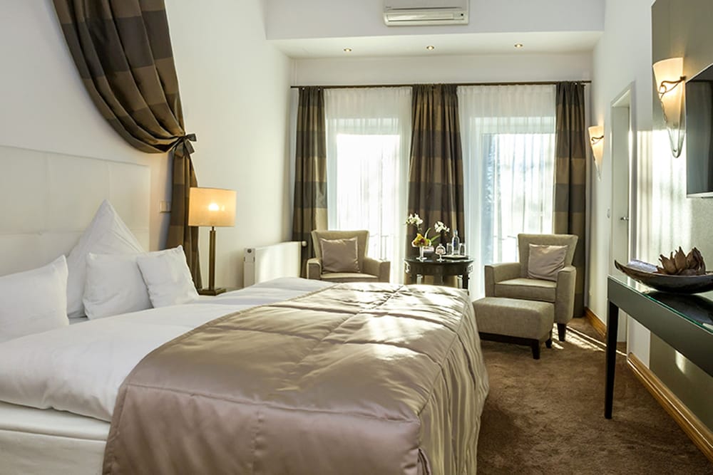 Comfort Double Room (Castle)