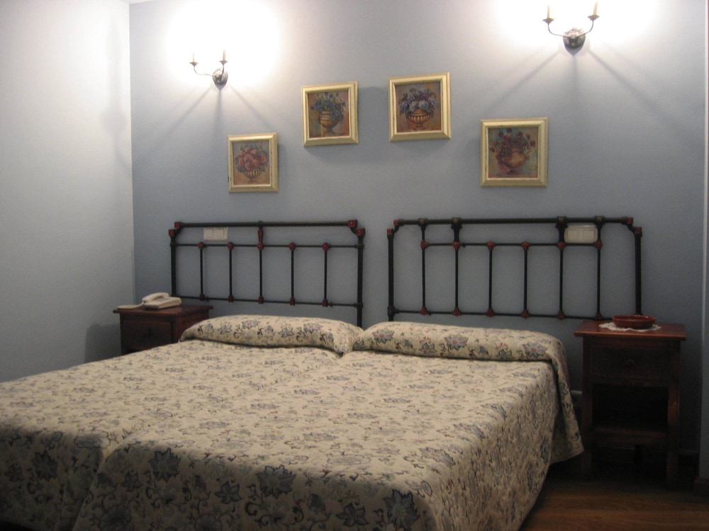 Single Room photo 3