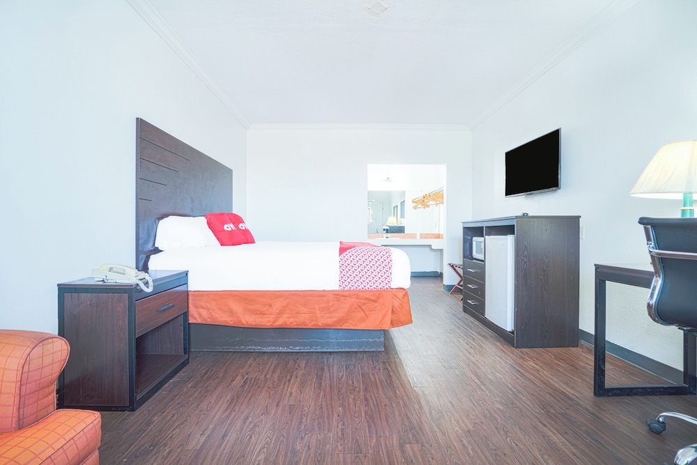 Room, 1 King Bed - Photo 1