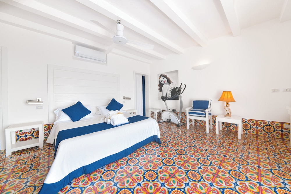 Junior Room, Sea View photo 2