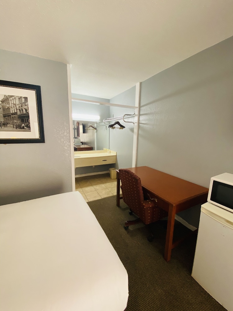 Room, 2 Double Beds, Non Smoking photo 3