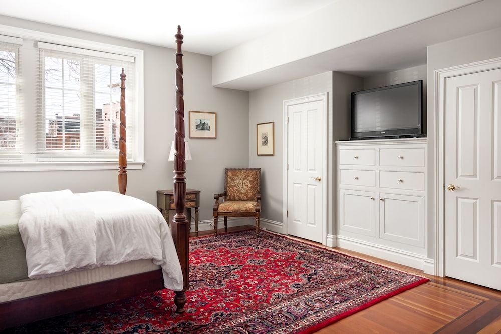 Studio Studio King Suite - Full Kitchen & Free Parking photo 3