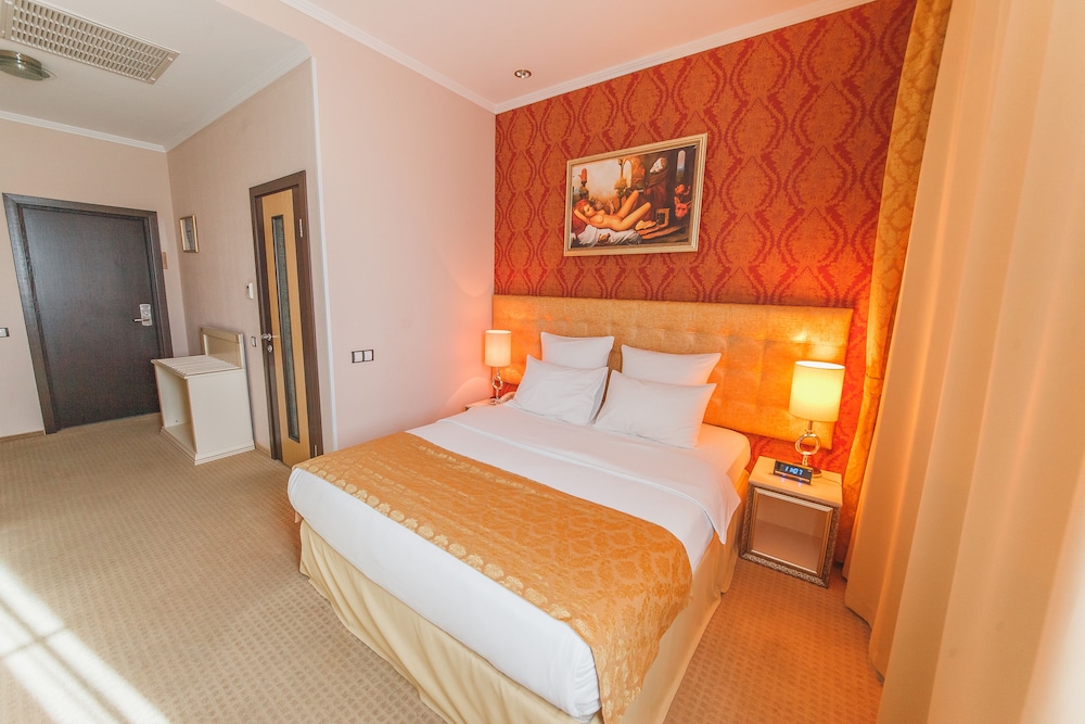 Standard Double Room photo 3