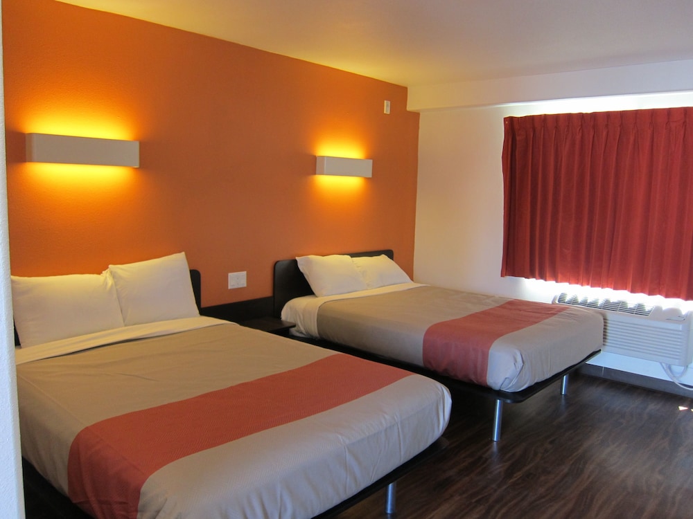 Standard Double Room, 2 Queen Beds, Non Smoking