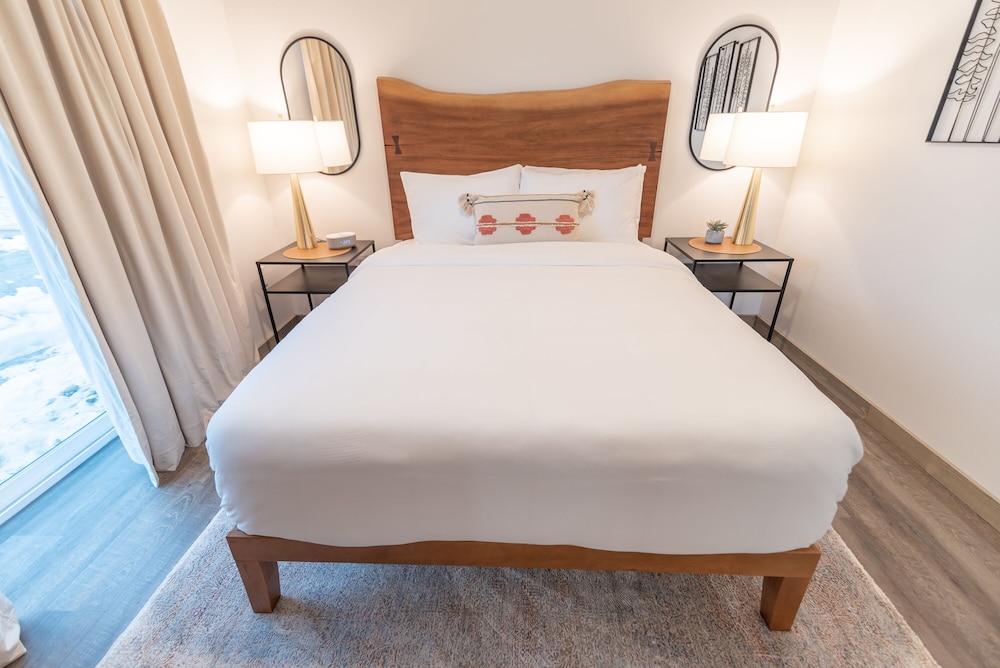 Premium Suite (2) photo 3