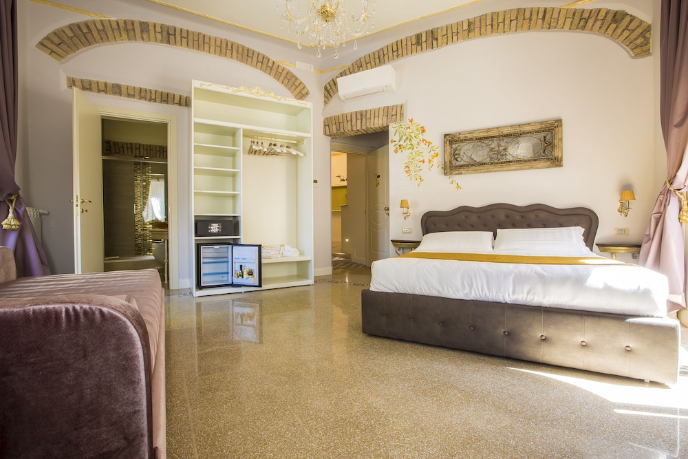 Exclusive Suite, City View photo 2